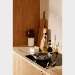 EVA TRIO SMRBOKS MED EGETRSLG