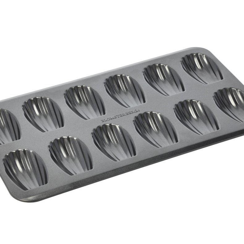 BLOMSTERBERGS MADELEINEFORM TIL 12 STK.