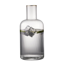 LYNGBY PALERMO KARAFFEL MED GULDKANT 1,5 L