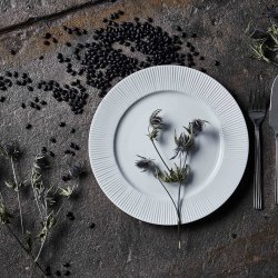 AIDA GROOVY MIDDAGSTALLERKEN  26,5 CM