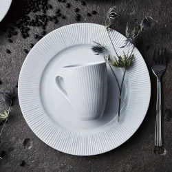 AIDA GROOVY MIDDAGSTALLERKEN  26,5 CM