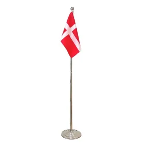 GULVFLAG METAL DANNEBROG 108-192CM