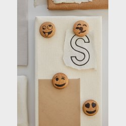 SPRING COPENHAGEN WINKING MAGNET 