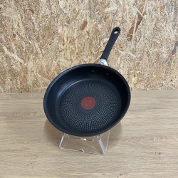 JAMIE OLIVER GRYDES�T 6 DELE + 24/28 CM PANDER HARD ANODISED