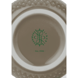 LYNGBY PORCELN RHOMBE EARTH KRUS MED HANK 39 CL CLAY