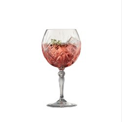 LYNGBY MELODIA GIN &amp; TONIC 65CL - 4 STK