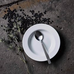 AIDA GROOVY SPISESKE