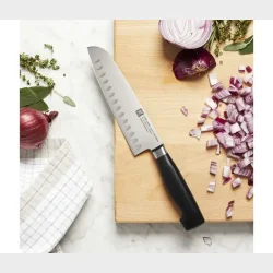 ZWILLING FOUR STAR SANTOKUKNIV 18 CM